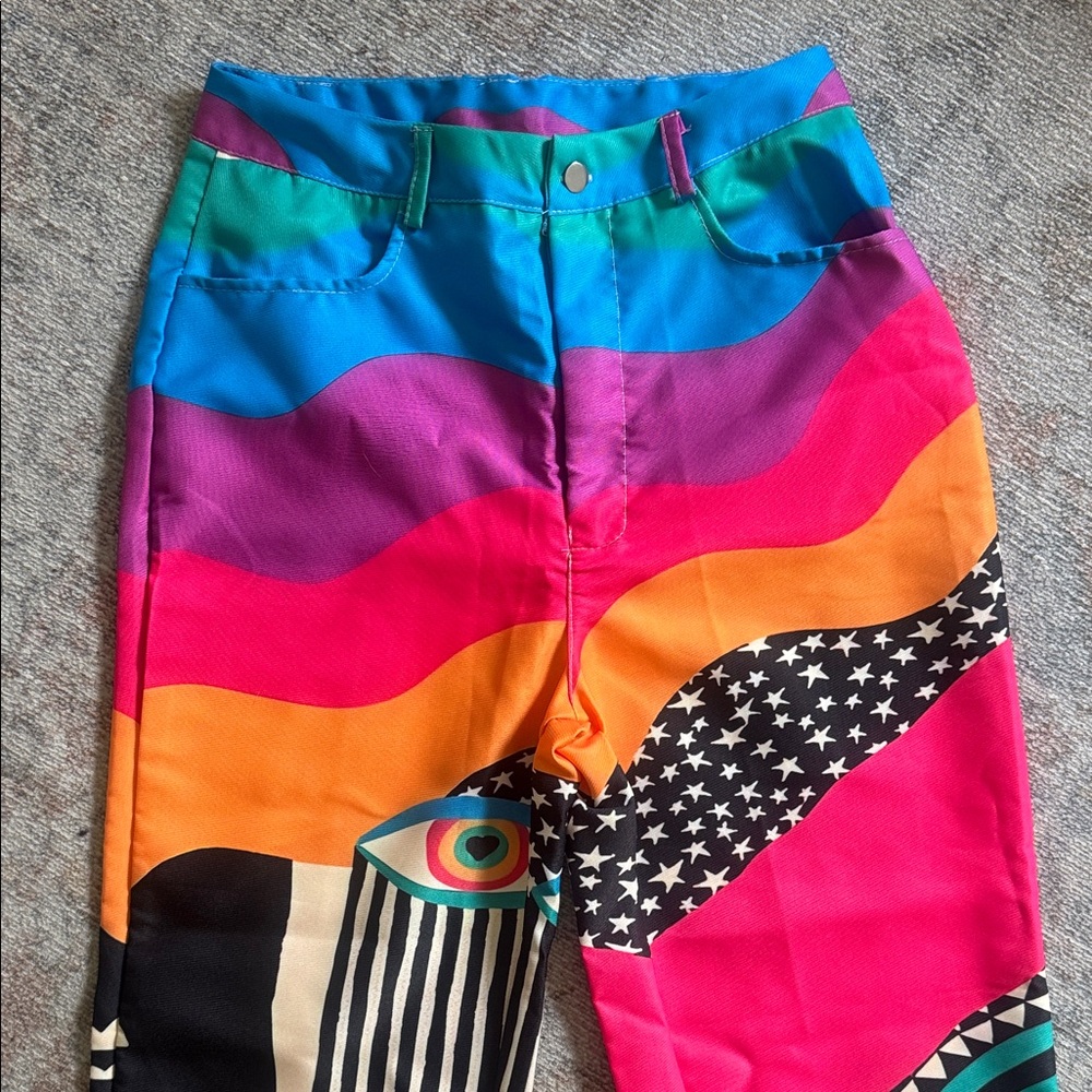 Colorful Geometric Patterned Pants - Picture 3 of 7
